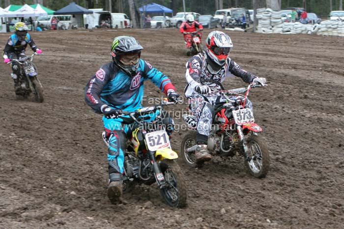 678x444 pixels (85K)